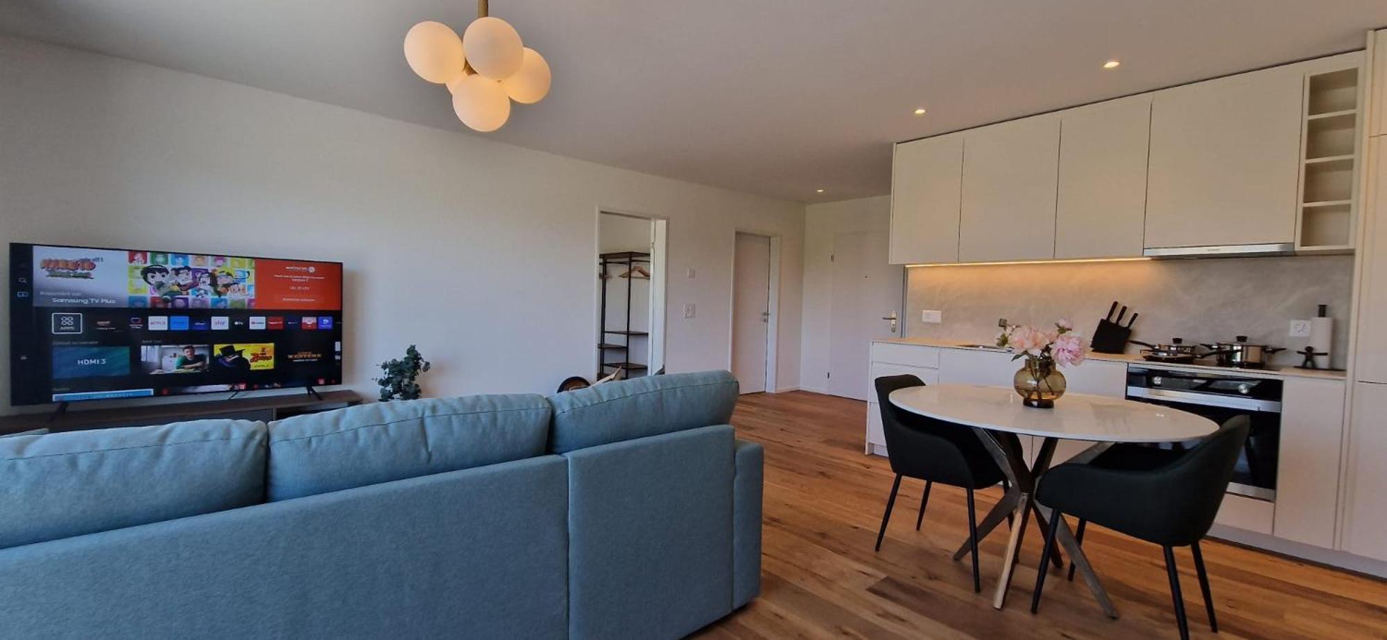 Visionary Hospitality Rothenburg, Lucerne - Premium Apartments With Free Parking, Washer, Kitchen, Terrace, 15' City Buitenkant foto